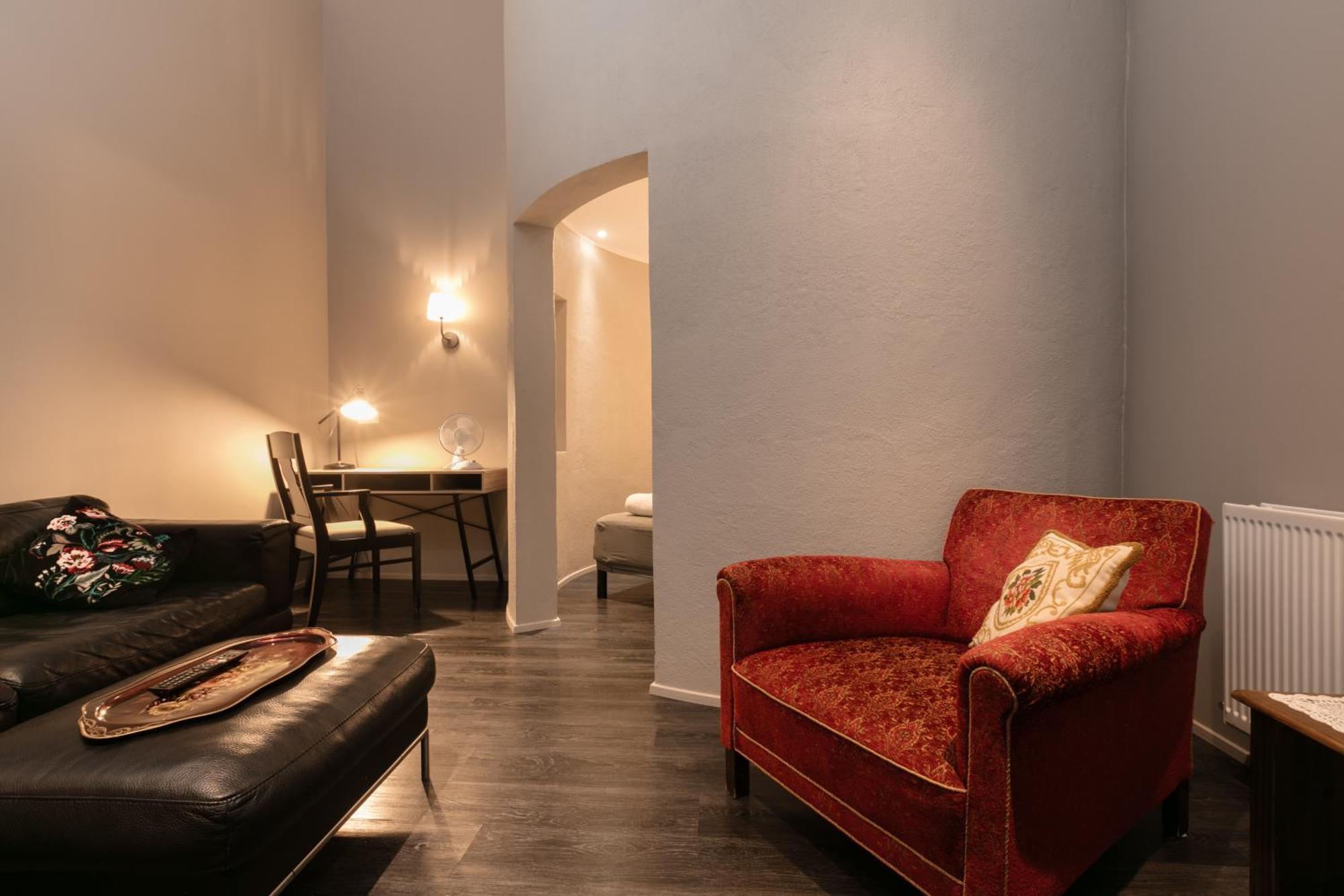 Saudarkrokur Karuna Guesthouse מראה חיצוני תמונה