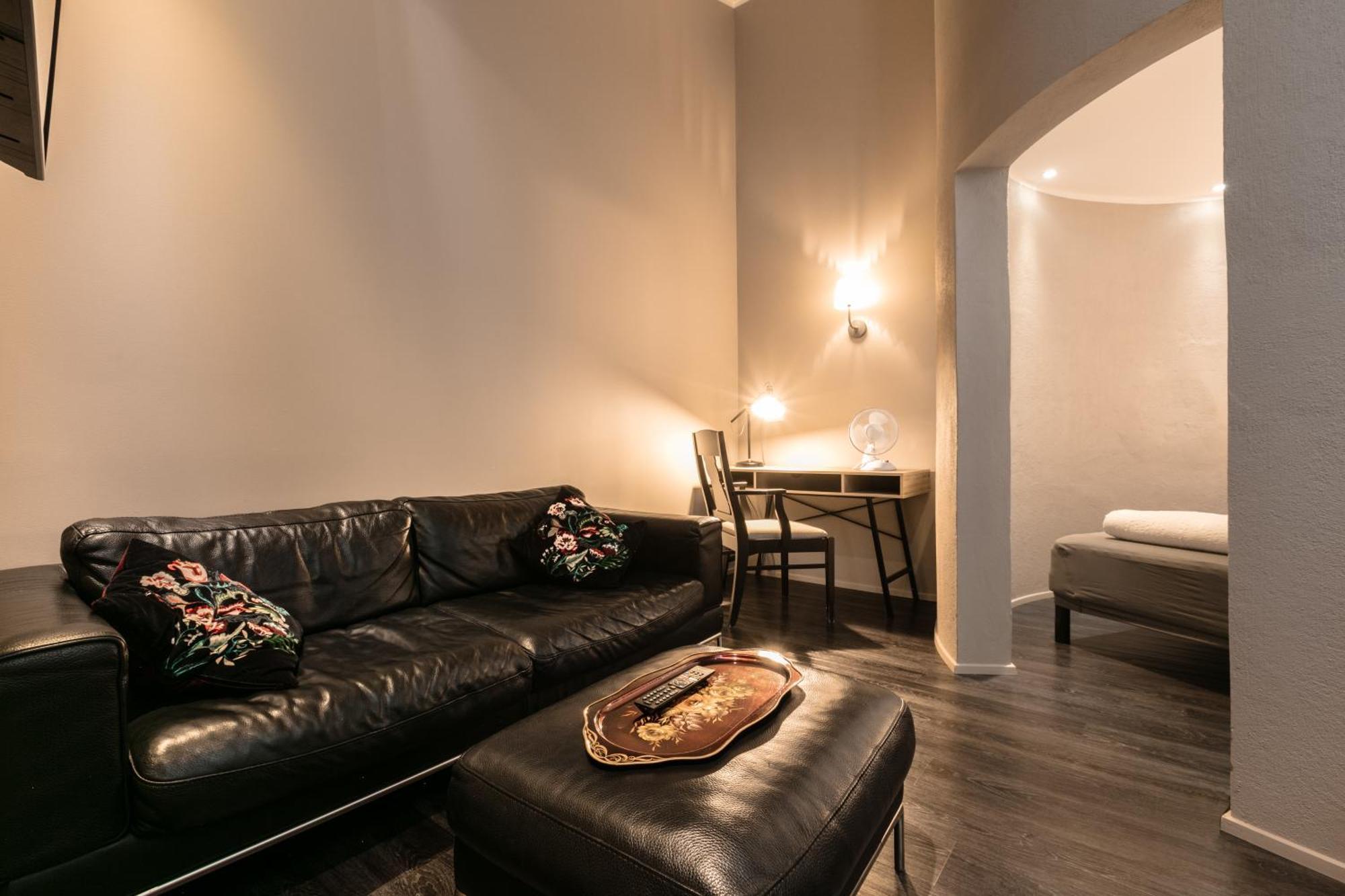Saudarkrokur Karuna Guesthouse מראה חיצוני תמונה