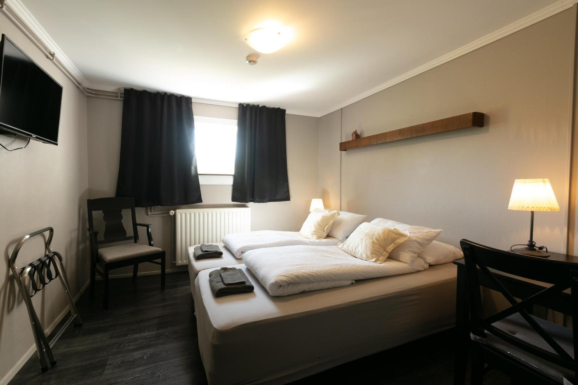 Saudarkrokur Karuna Guesthouse מראה חיצוני תמונה