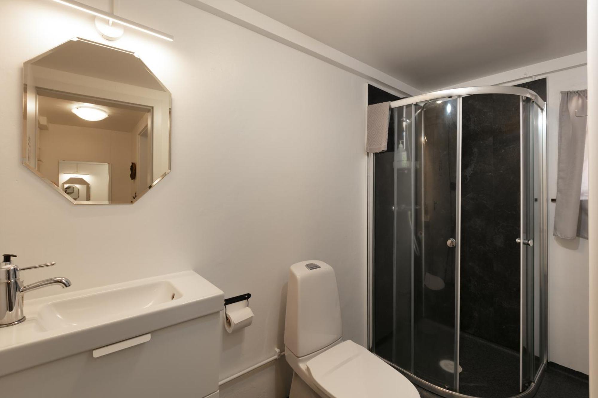 Saudarkrokur Karuna Guesthouse מראה חיצוני תמונה