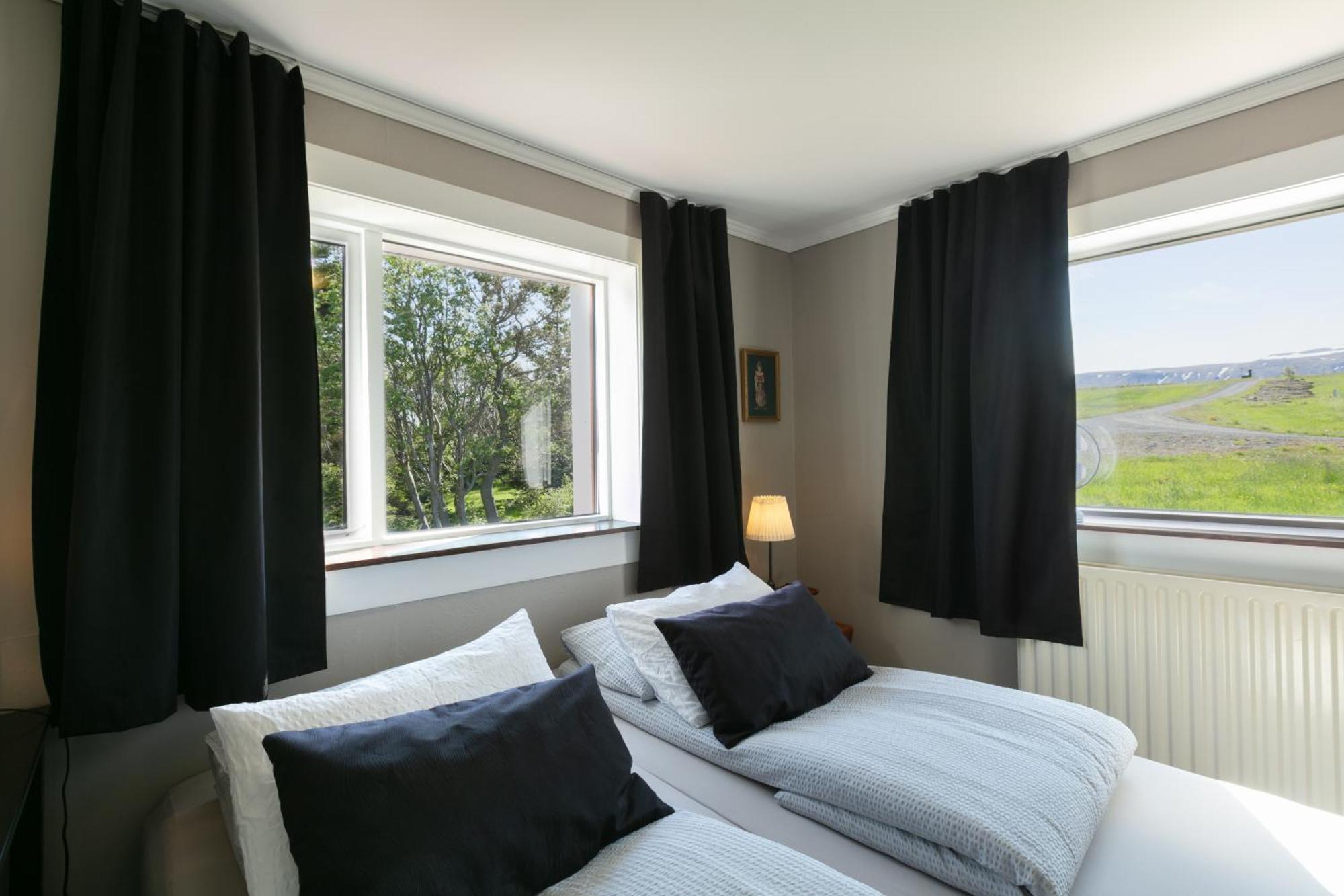 Saudarkrokur Karuna Guesthouse מראה חיצוני תמונה
