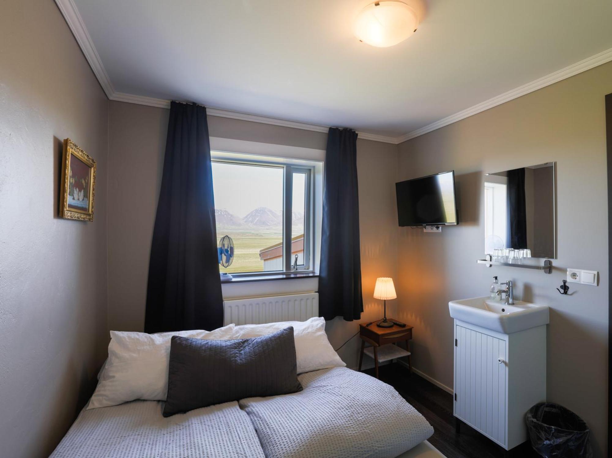 Saudarkrokur Karuna Guesthouse מראה חיצוני תמונה