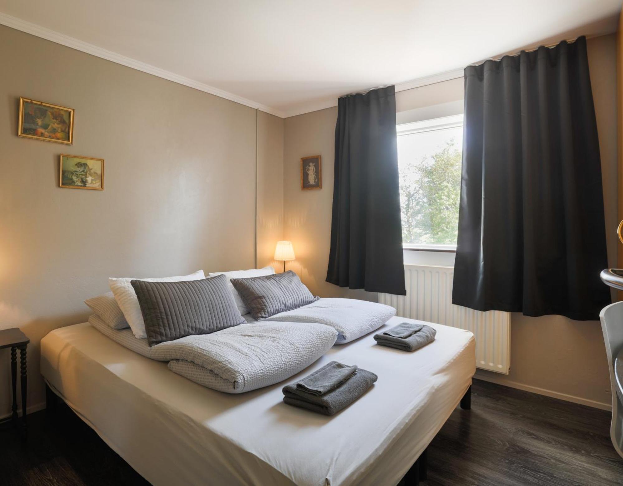 Saudarkrokur Karuna Guesthouse מראה חיצוני תמונה